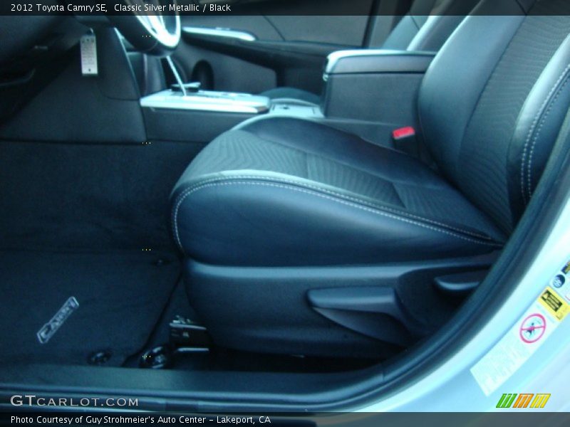 Classic Silver Metallic / Black 2012 Toyota Camry SE
