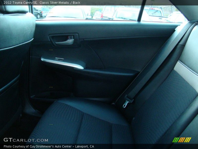 Classic Silver Metallic / Black 2012 Toyota Camry SE