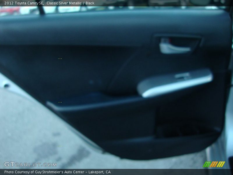 Classic Silver Metallic / Black 2012 Toyota Camry SE