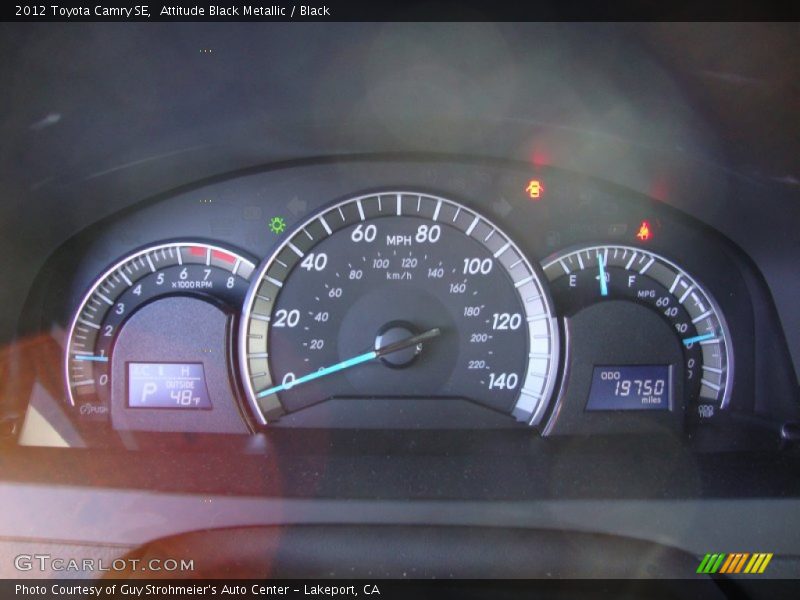 Attitude Black Metallic / Black 2012 Toyota Camry SE