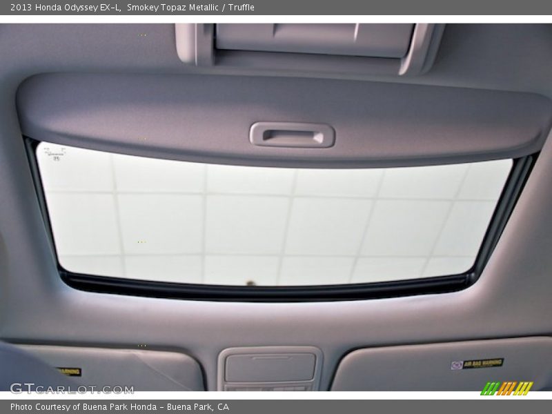 Smokey Topaz Metallic / Truffle 2013 Honda Odyssey EX-L