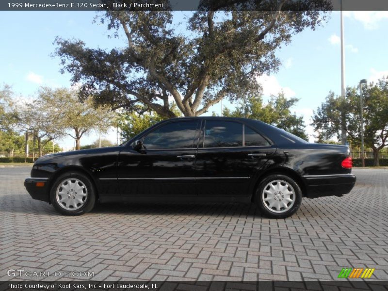 1999 E 320 Sedan Black