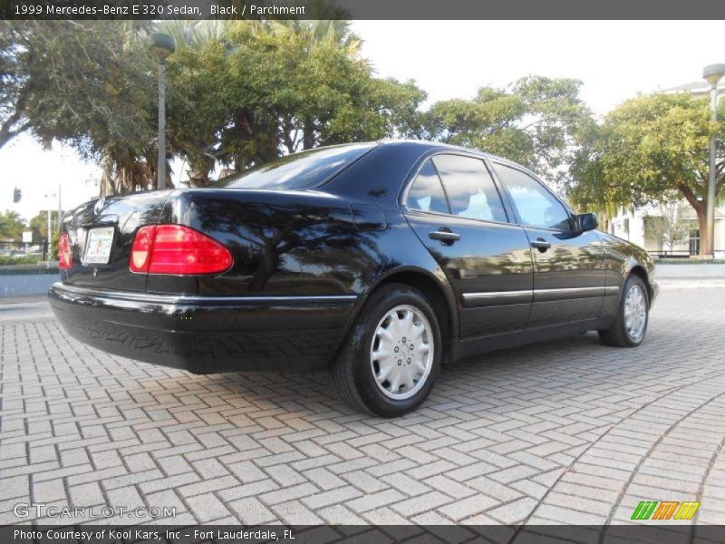 Black / Parchment 1999 Mercedes-Benz E 320 Sedan