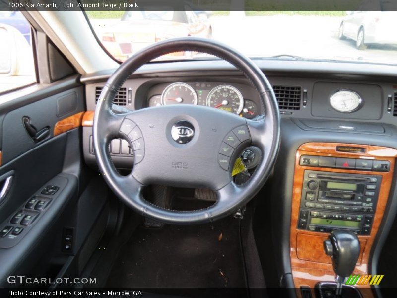 Light Almond Beige / Black 2006 Kia Amanti