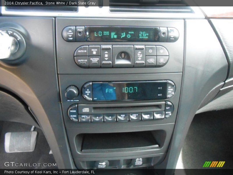 Stone White / Dark Slate Gray 2004 Chrysler Pacifica