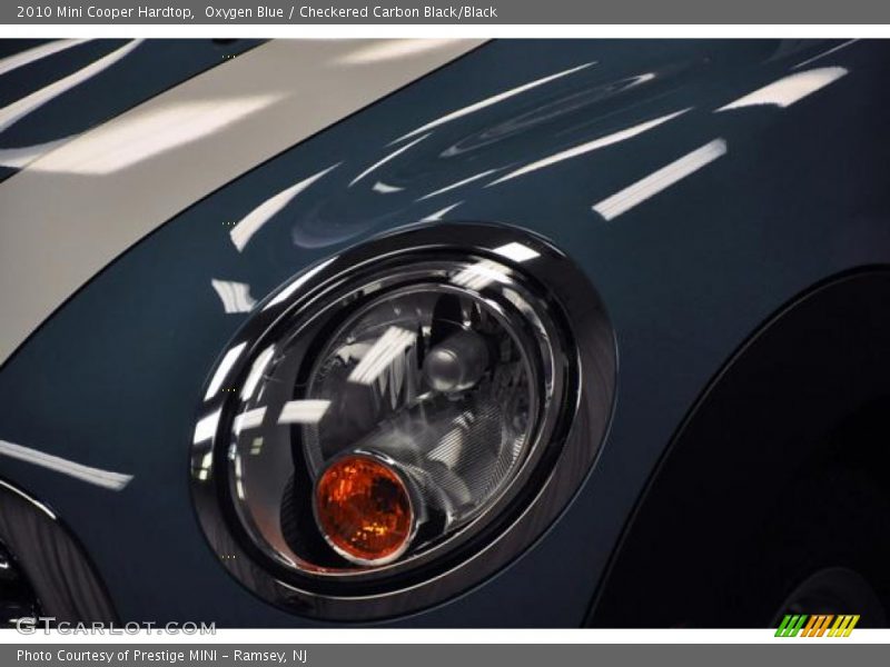 Oxygen Blue / Checkered Carbon Black/Black 2010 Mini Cooper Hardtop