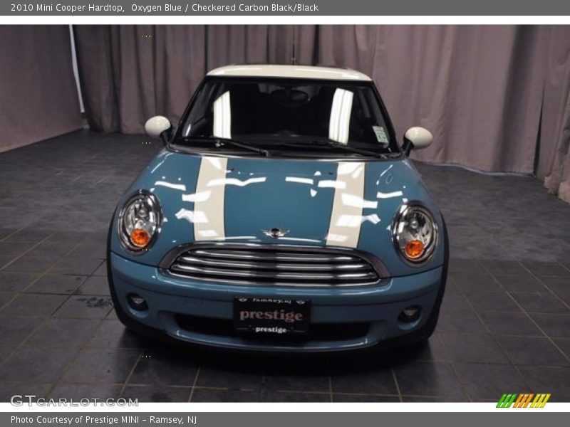 Oxygen Blue / Checkered Carbon Black/Black 2010 Mini Cooper Hardtop