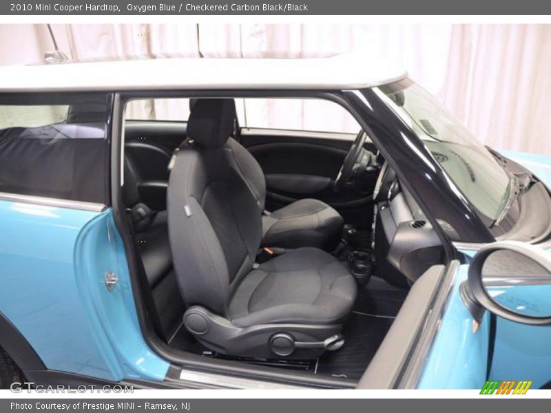 Oxygen Blue / Checkered Carbon Black/Black 2010 Mini Cooper Hardtop