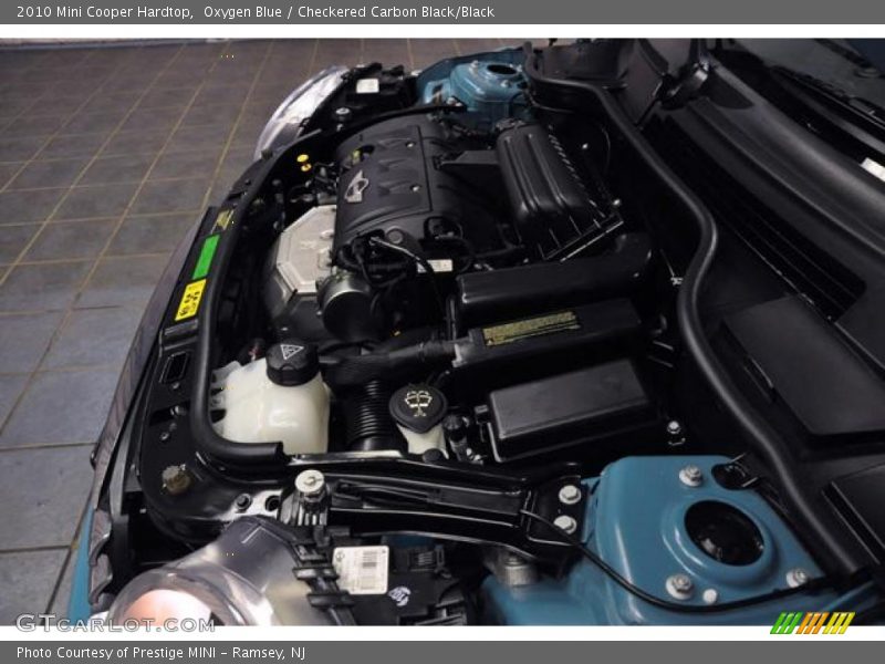 Oxygen Blue / Checkered Carbon Black/Black 2010 Mini Cooper Hardtop