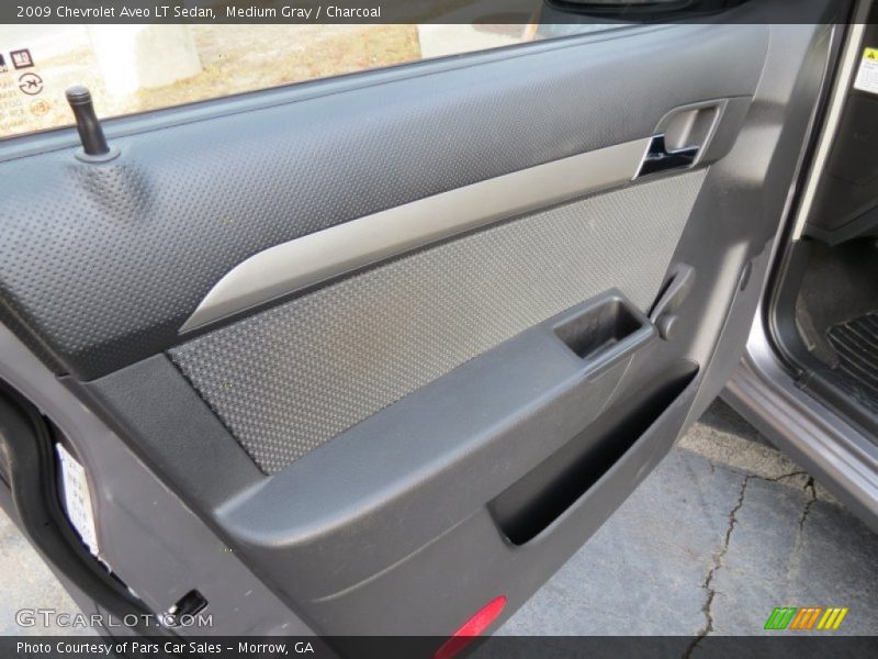 Medium Gray / Charcoal 2009 Chevrolet Aveo LT Sedan
