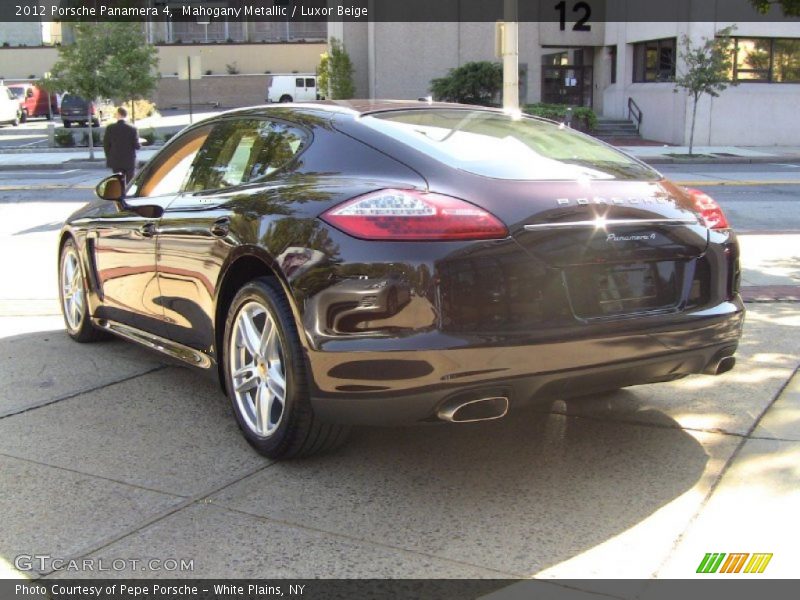 Mahogany Metallic / Luxor Beige 2012 Porsche Panamera 4