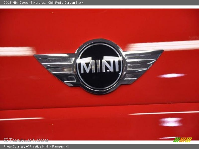 Chili Red / Carbon Black 2013 Mini Cooper S Hardtop