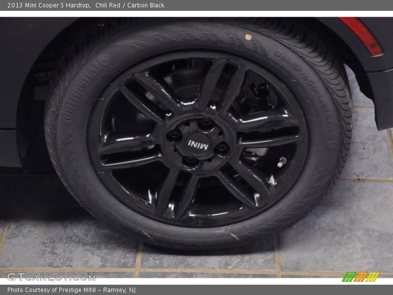 Chili Red / Carbon Black 2013 Mini Cooper S Hardtop