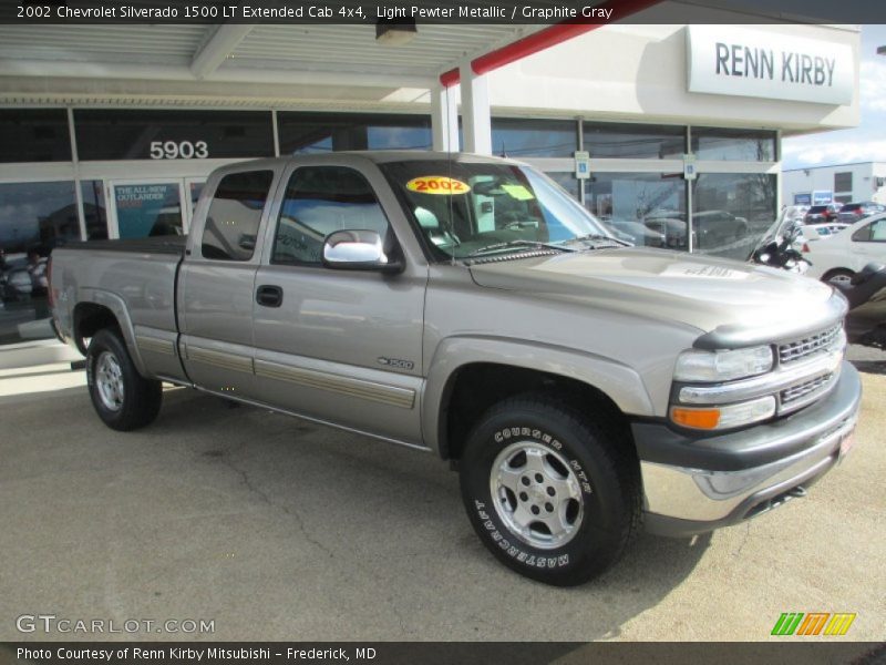 Light Pewter Metallic / Graphite Gray 2002 Chevrolet Silverado 1500 LT Extended Cab 4x4