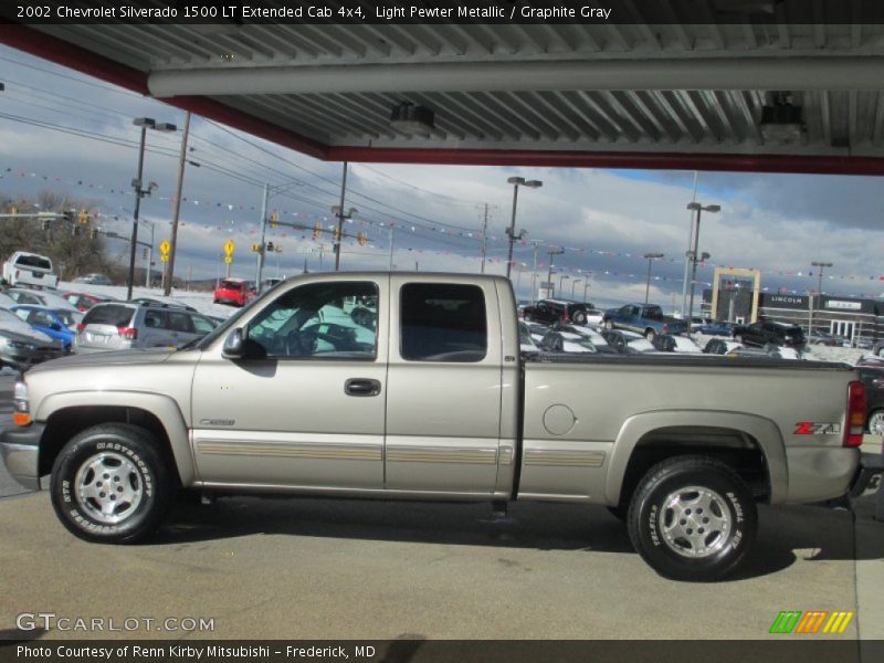 Light Pewter Metallic / Graphite Gray 2002 Chevrolet Silverado 1500 LT Extended Cab 4x4