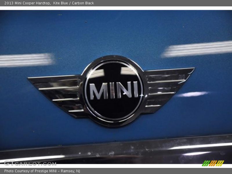  2013 Cooper Hardtop Logo