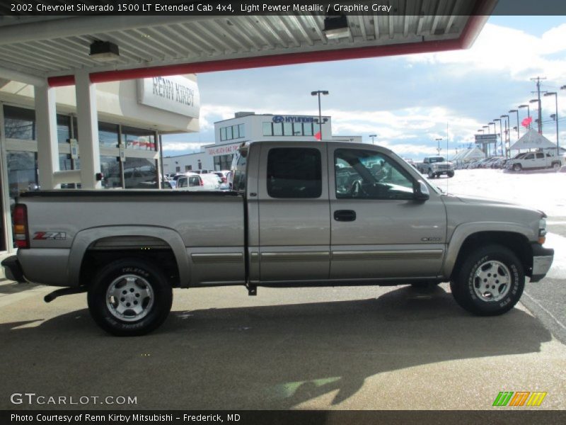 Light Pewter Metallic / Graphite Gray 2002 Chevrolet Silverado 1500 LT Extended Cab 4x4