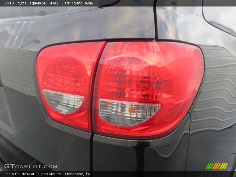 Black / Sand Beige 2010 Toyota Sequoia SR5 4WD