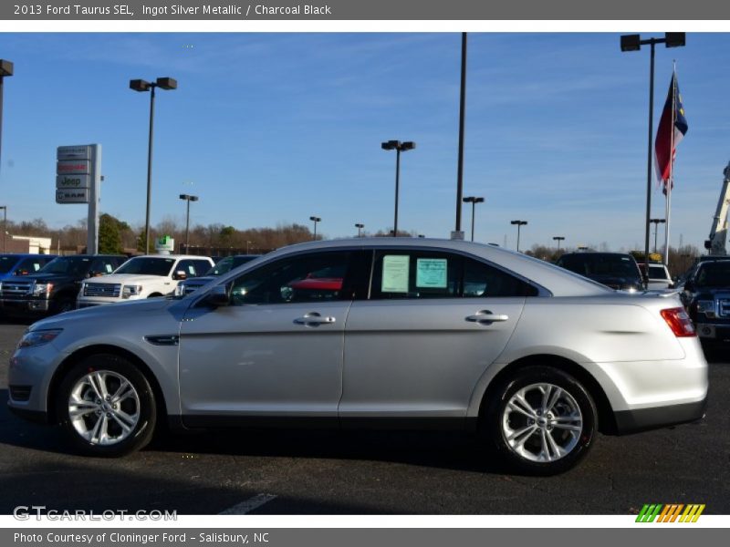 Ingot Silver Metallic / Charcoal Black 2013 Ford Taurus SEL