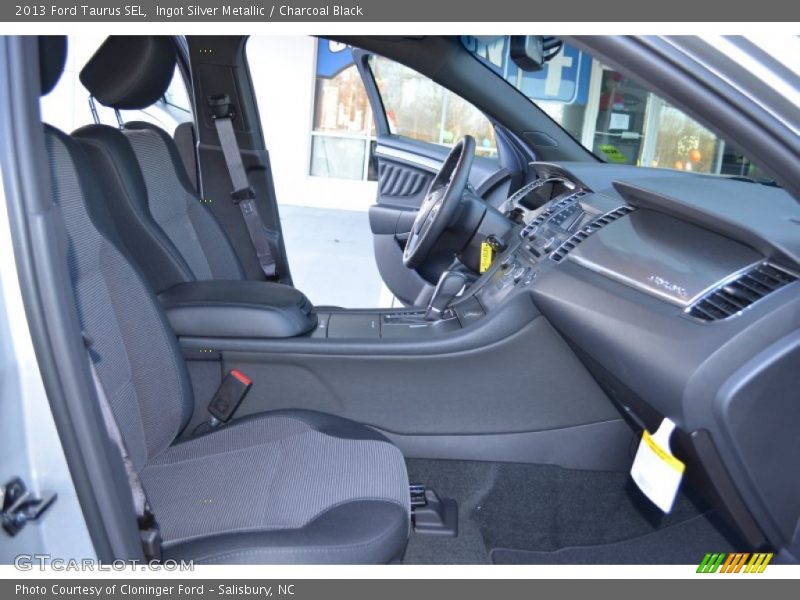 Ingot Silver Metallic / Charcoal Black 2013 Ford Taurus SEL