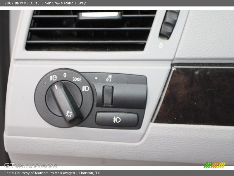 Controls of 2007 X3 3.0si