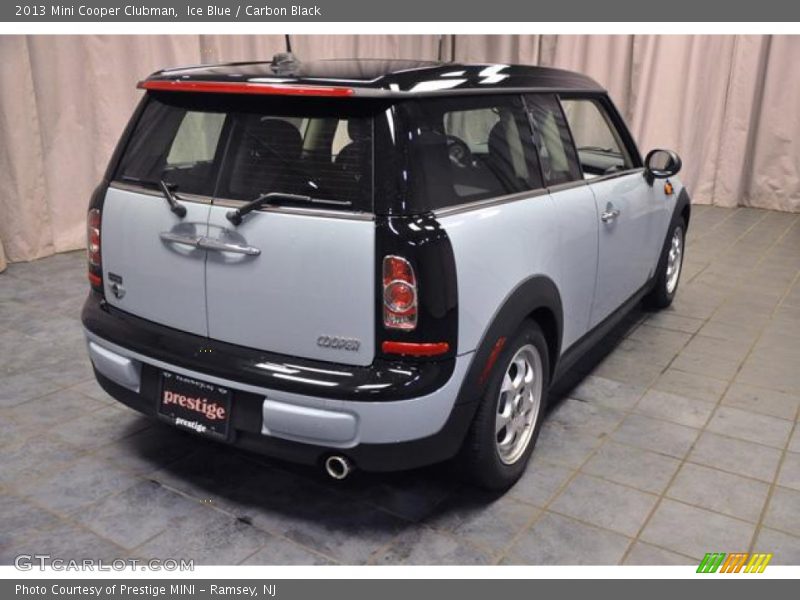 Ice Blue / Carbon Black 2013 Mini Cooper Clubman