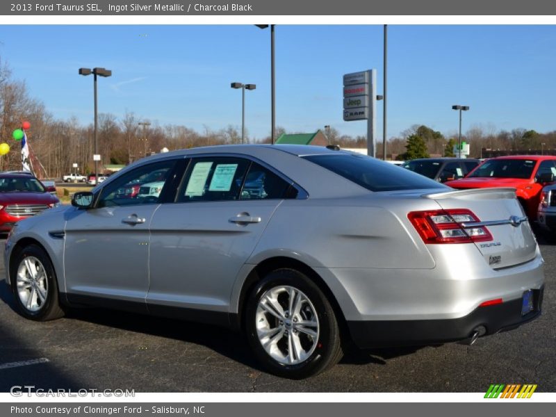 Ingot Silver Metallic / Charcoal Black 2013 Ford Taurus SEL