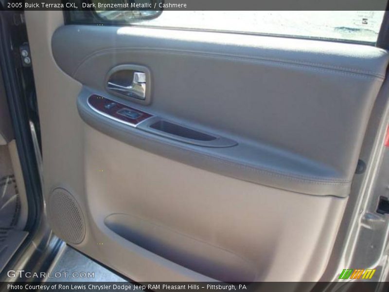 Dark Bronzemist Metallic / Cashmere 2005 Buick Terraza CXL