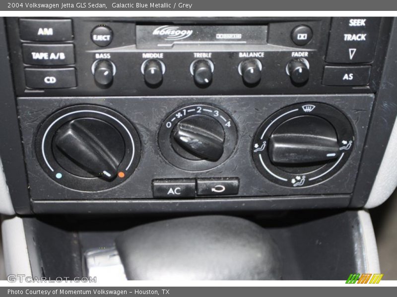 Controls of 2004 Jetta GLS Sedan