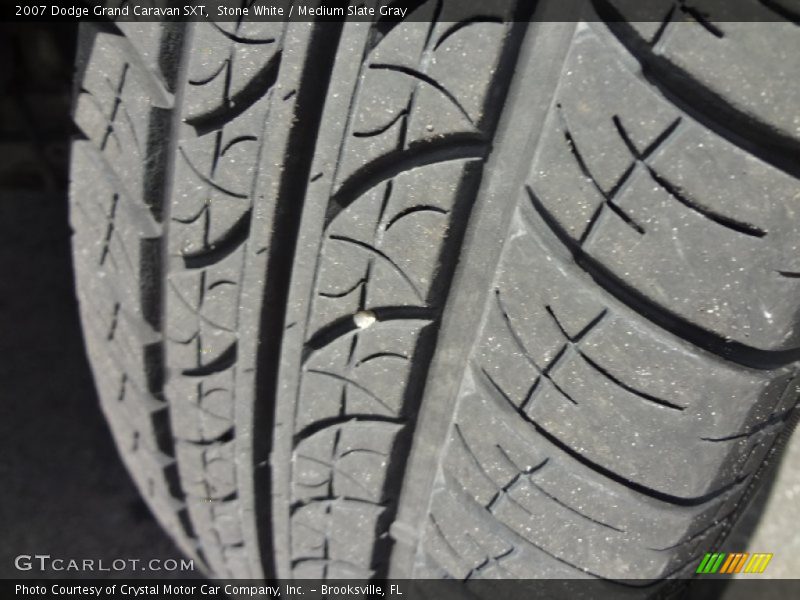 Stone White / Medium Slate Gray 2007 Dodge Grand Caravan SXT