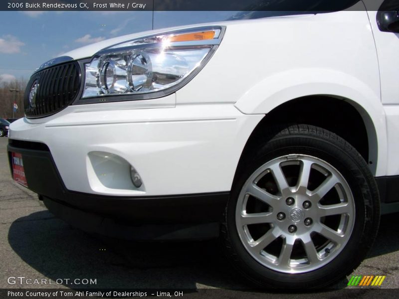 Frost White / Gray 2006 Buick Rendezvous CX