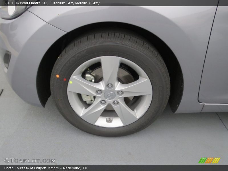 Titanium Gray Metallic / Gray 2013 Hyundai Elantra GLS