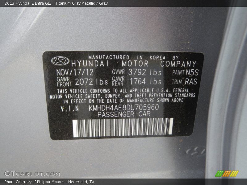 Titanium Gray Metallic / Gray 2013 Hyundai Elantra GLS