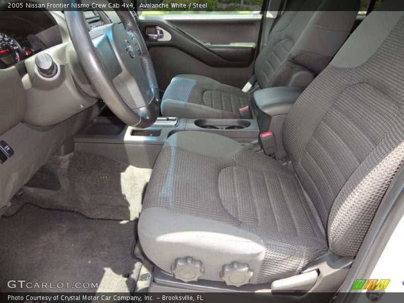 Avalanche White / Steel 2005 Nissan Frontier Nismo Crew Cab 4x4