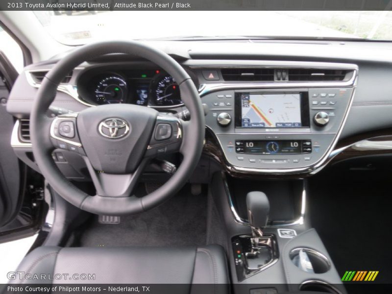 Attitude Black Pearl / Black 2013 Toyota Avalon Hybrid Limited