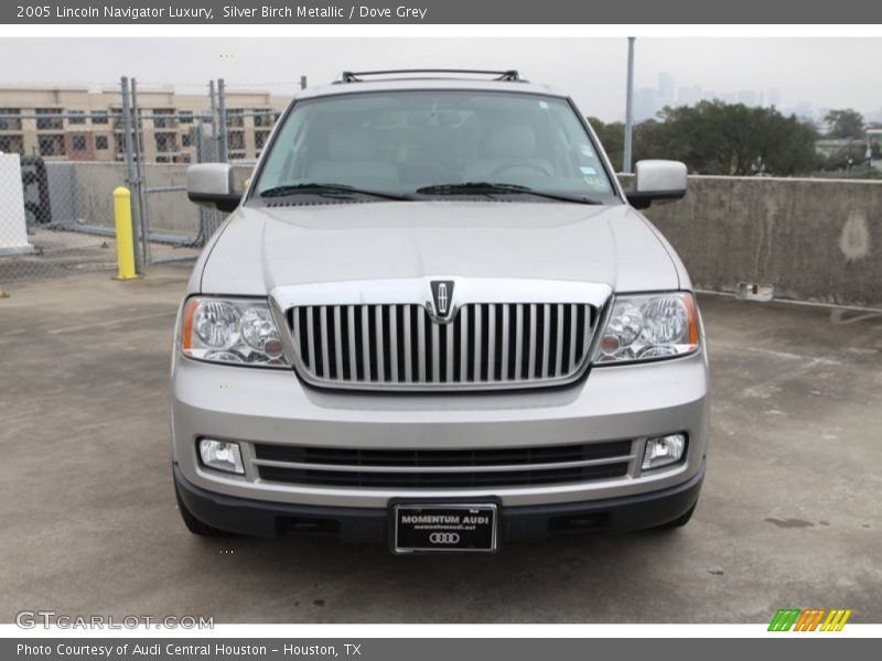 Silver Birch Metallic / Dove Grey 2005 Lincoln Navigator Luxury