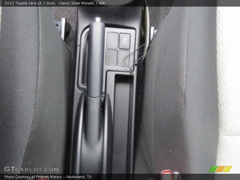 Classic Silver Metallic / Ash 2013 Toyota Yaris LE 3 Door