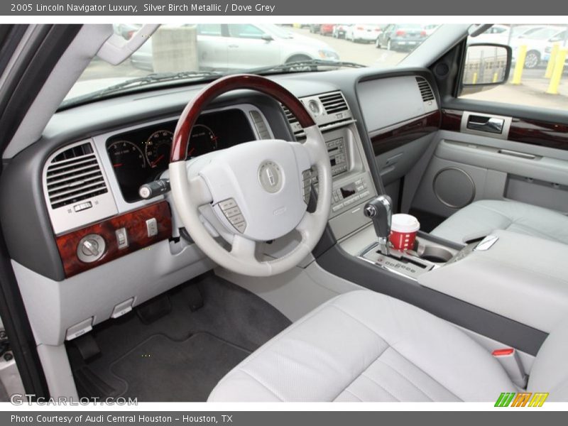 Silver Birch Metallic / Dove Grey 2005 Lincoln Navigator Luxury