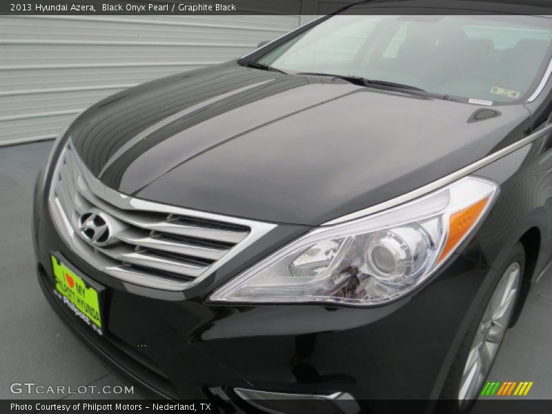Black Onyx Pearl / Graphite Black 2013 Hyundai Azera