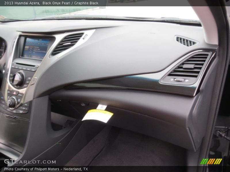 Black Onyx Pearl / Graphite Black 2013 Hyundai Azera