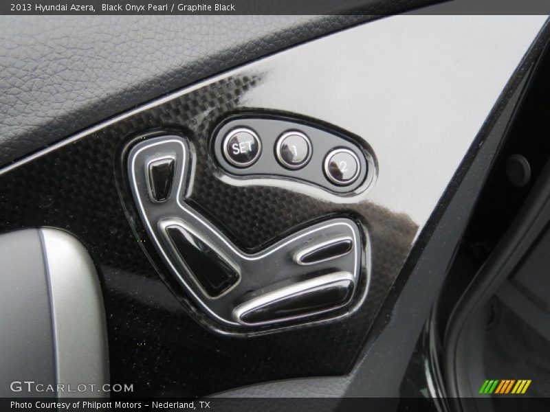 Black Onyx Pearl / Graphite Black 2013 Hyundai Azera