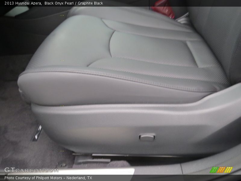 Black Onyx Pearl / Graphite Black 2013 Hyundai Azera