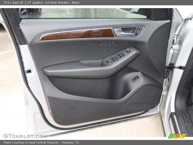 Ice Silver Metallic / Black 2011 Audi Q5 2.0T quattro