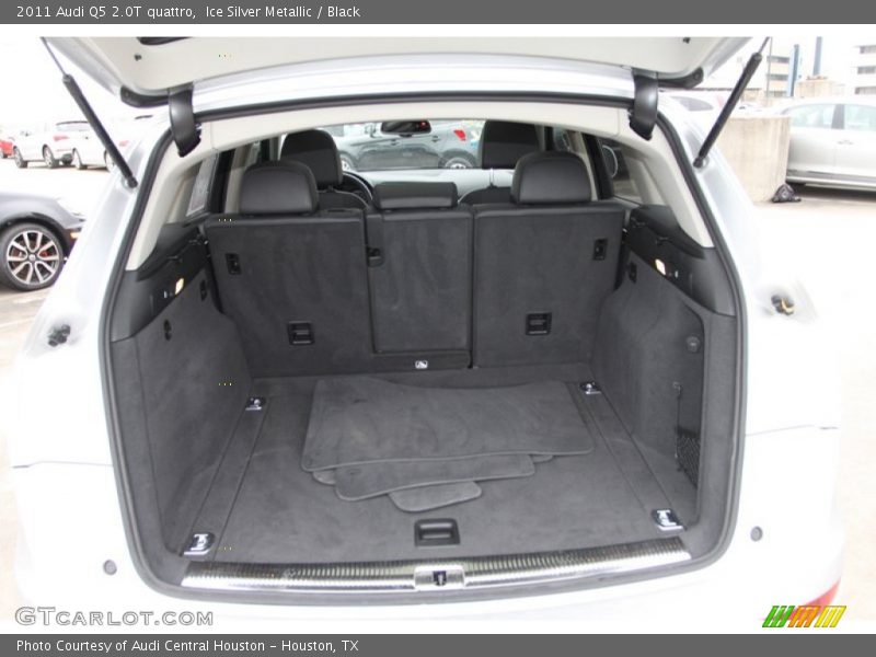  2011 Q5 2.0T quattro Trunk