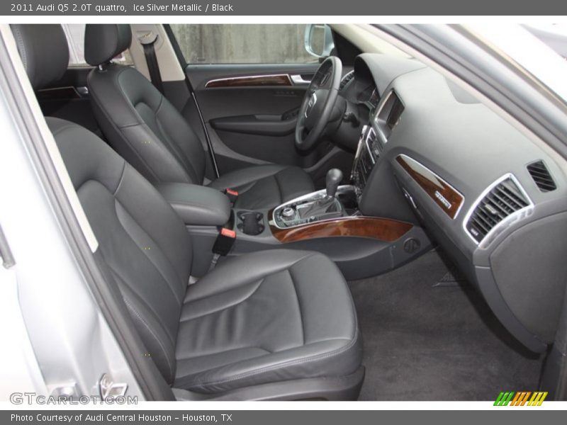 Ice Silver Metallic / Black 2011 Audi Q5 2.0T quattro