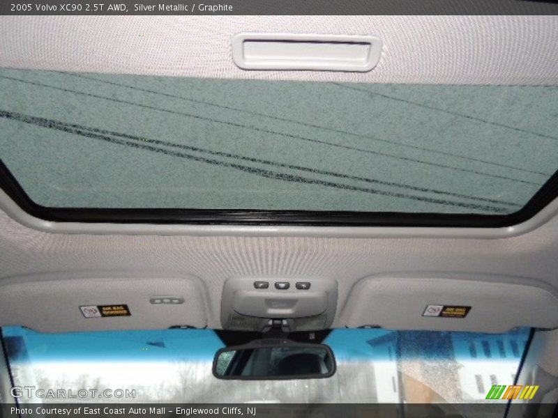 Silver Metallic / Graphite 2005 Volvo XC90 2.5T AWD