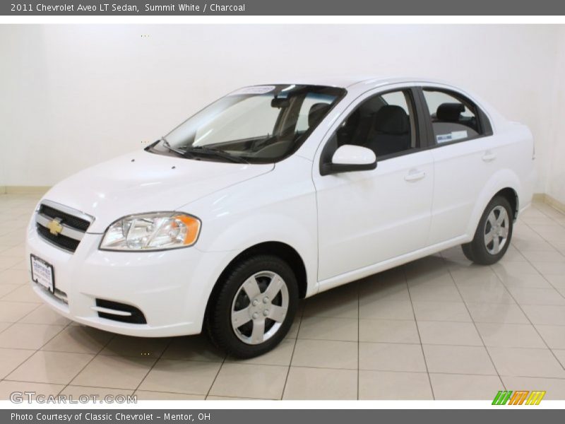 Summit White / Charcoal 2011 Chevrolet Aveo LT Sedan