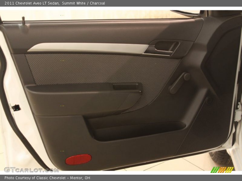 Summit White / Charcoal 2011 Chevrolet Aveo LT Sedan