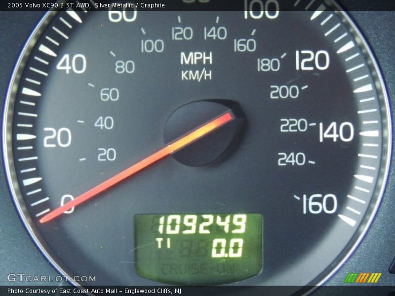 Silver Metallic / Graphite 2005 Volvo XC90 2.5T AWD