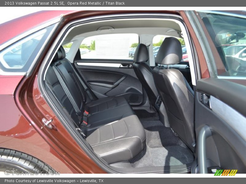 Opera Red Metallic / Titan Black 2013 Volkswagen Passat 2.5L SE
